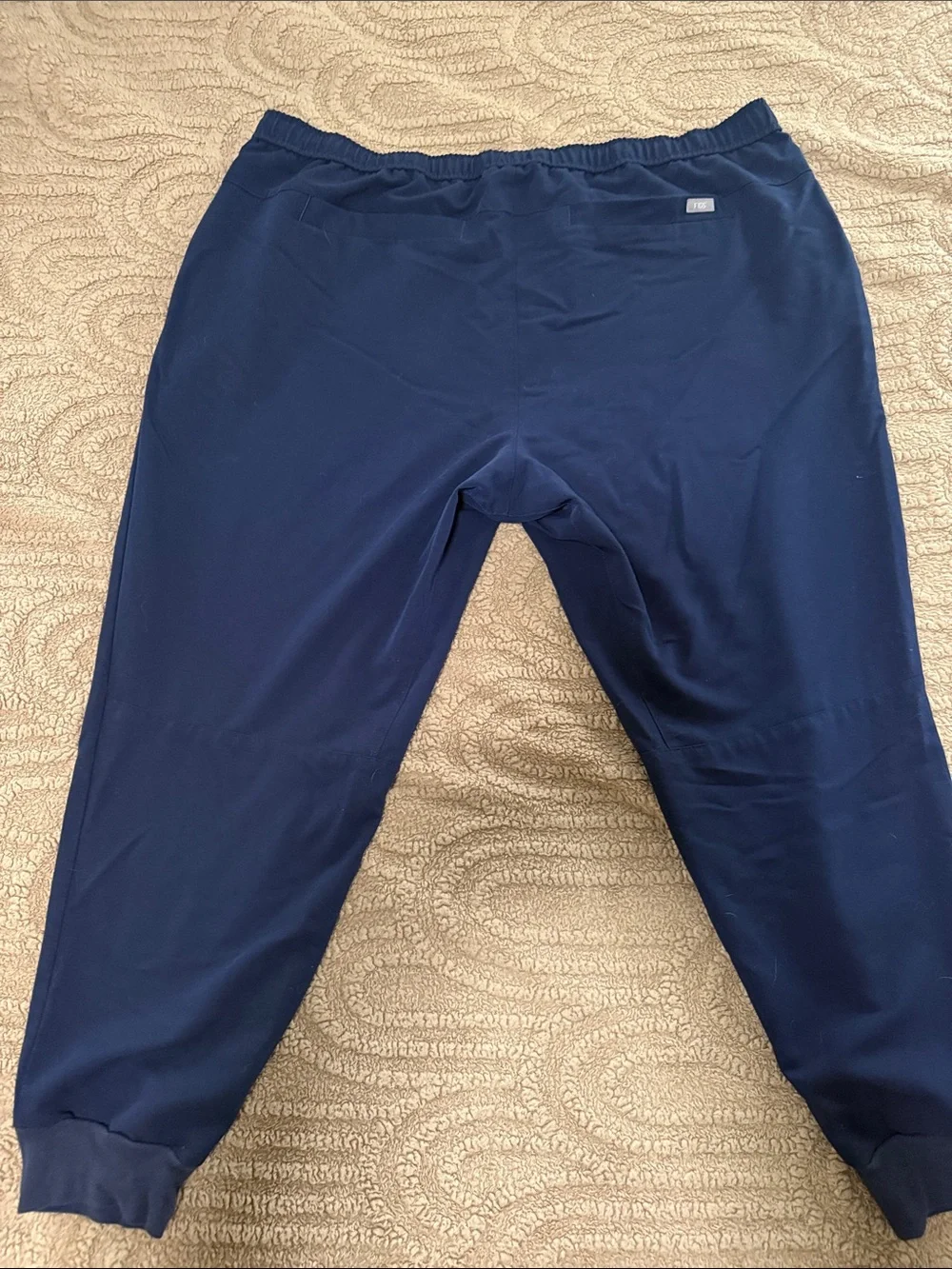Figs Men's Navy Jogger Scrub pants with Contrast Drawstring